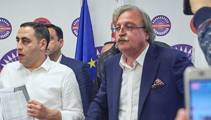 Վրացական ընդդիմությունն արտահերթ խորհրդարանական ընտրություններ է պահանջում