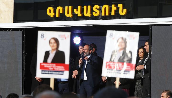 Աղմկոտ անգործության ժամանակը․ «Հայոց աշխարհ»