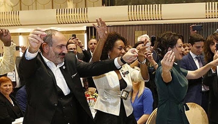 Քեֆ անողի քեֆը, երկրի հոգսերի նման, երբեք չի պակասի․ «Իրատես»