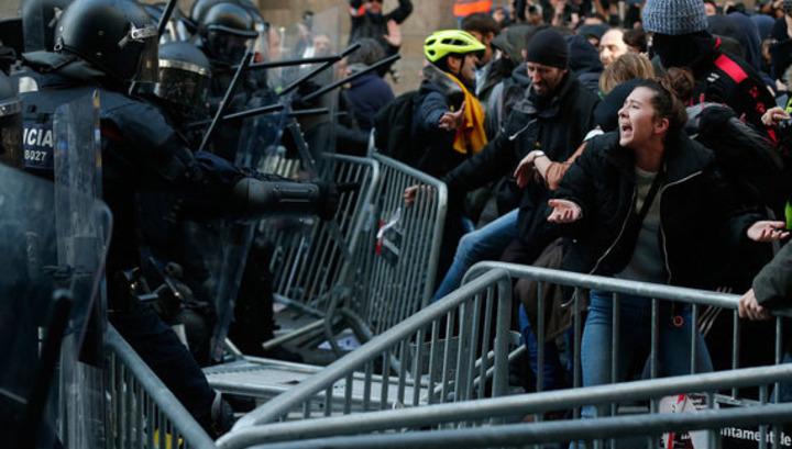 Բարսելոնայում ևս զանգվածային ցույցեր են․ կա 60 տուժած