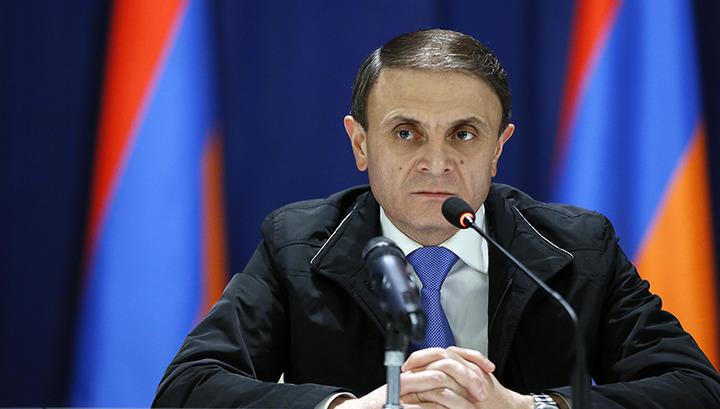 Մանվել Գրիգորյանը Ակնալիճի իր առանձնատանն է. Օսիպյան