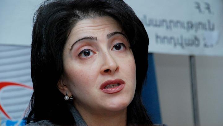 Աղաջանովների ընտանիքը դատի կտա պաշտոնյային