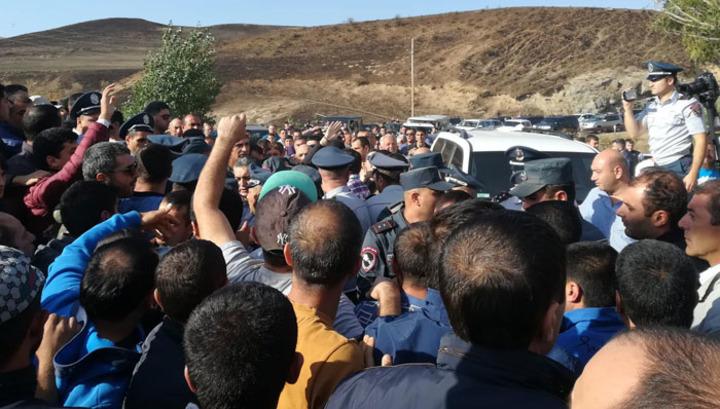 Ոստիկանությունը թաքցրել է Ջերմուկում բախումների տեղեկությունը․ 168․am