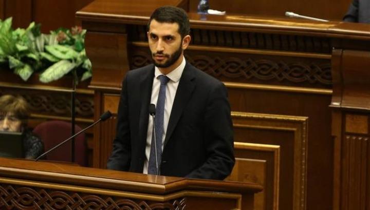 Ֆունկցիաները հարմարեցնում են նախագահներին․ «Հրապարակ»