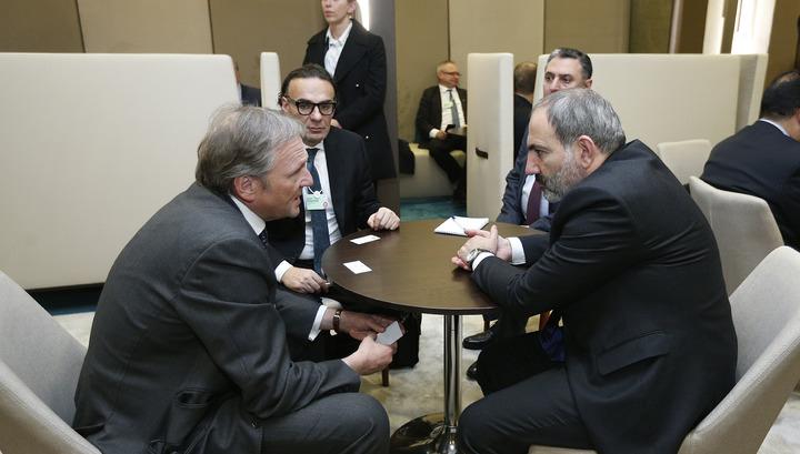 Դավոսից բերված միակ շոշափելի գաղափարը․ «Հրապարակ»