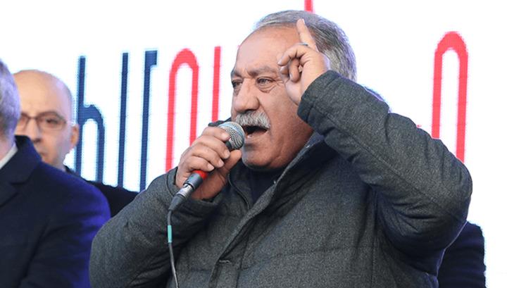 Սասուն Միքայելյանի «ախորժակը մեծացել է», սպառնում է․ «Իրավունք»