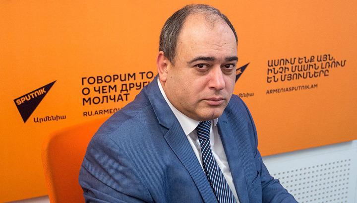 Արսեն Մկրտչյանը դադարեցրել է զինվորի հացը յուրացնելու մասով Մանվել Գրիգորյանի պաշտպանությունը