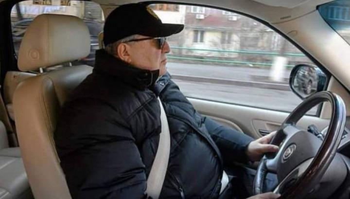 Նախագահը՝ ղեկին