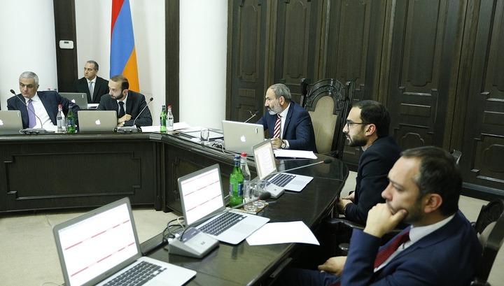 Վտանգավոր ընթացք․ «Հրապարակ»