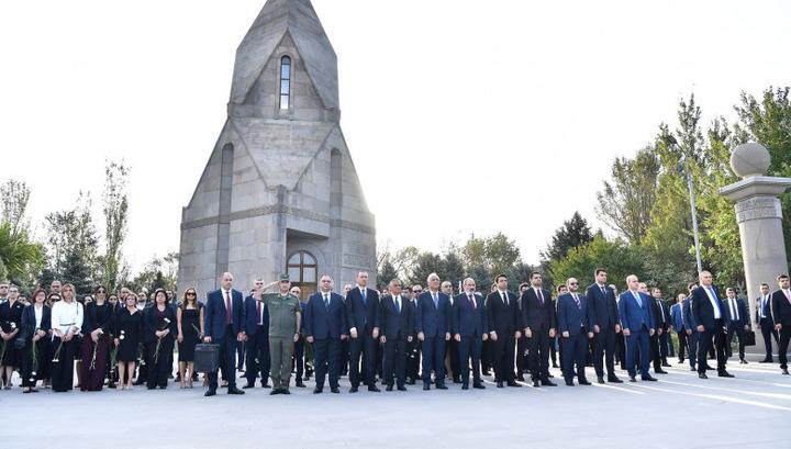 Հերթական «առումն» ու «միջանցքը»․ «Փաստ»