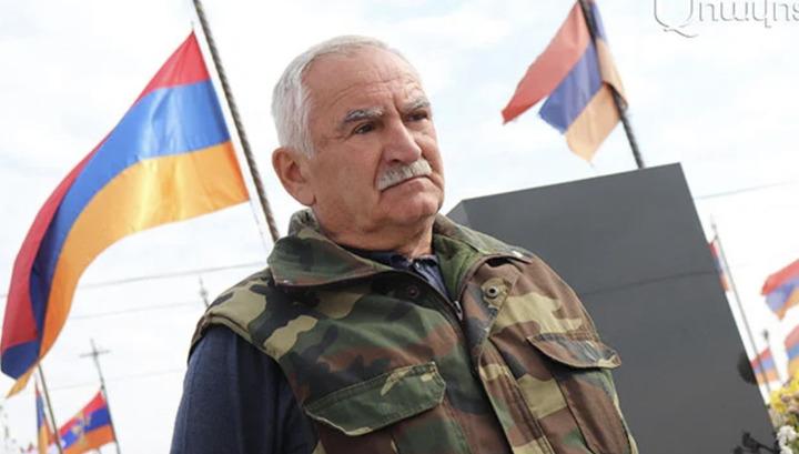 Ավելի լավ կլիներ Քոչարյանը լիներ, քան Փաշինյանը. «30 տարի խի՞ մի հատ Ադրբեջանը ձեն չհանեց». զոհված գնդապետի հայր