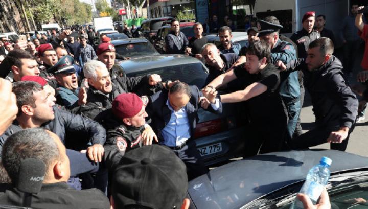 Արցախի Հանրապետության իշխանությունները դատապարտում են տեղի ունեցածը