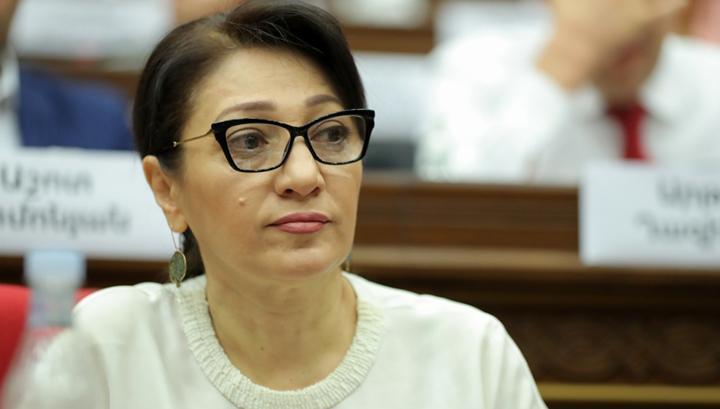 Նրանք՝ «հայրենասիրություն», մենք՝ ինքնասպանություն բովանդակությամբ խաղաղություն ենք բեմադրում․ Լիլիթ Գալստյան