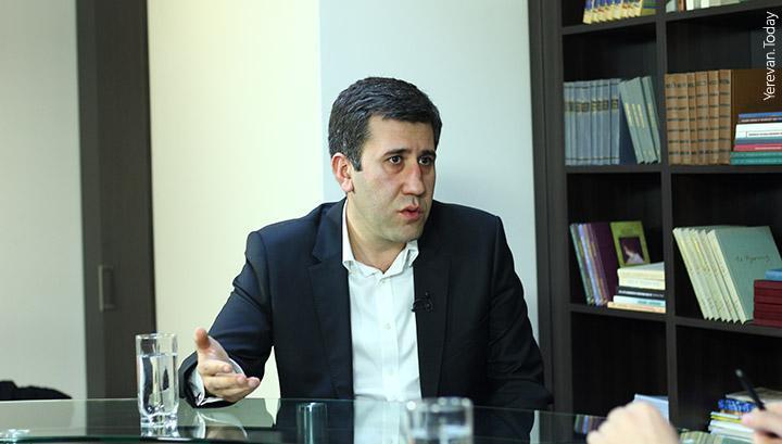 Վլադիմիր Վարդանյանն ընդդիմադիր պատգամավորների նկատմամբ դրսևորել է ագրեսիվ վարքագիծ․ Ռուբեն Մելիքյան