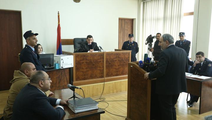 Ի՞նչ մթնոլորտում է անցել վարչապետի մասնակցությամբ դատավարությունը․ «Հրապարակ»