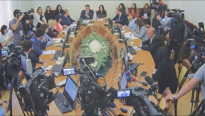 Օմբուդսմենը ներկայացնում է 2018թ․ տարեկան հաղորդումը․ Ուղիղ