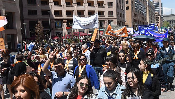 Ե՞րբ Հայաստանում բացվեցին աշխատատեղեր ու վերականգնվեց Աշխատանքի օրը