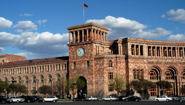 Պայթուցիկ սարք՝ Կառավարության 3-րդ մասնաշենքում. թարմացվում է