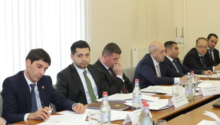 Մարզպետներին պաշտոնանկ կանեն, բայց չնեղացնելու համար այլ պաշտոն կտան․ «Ժամանակ»