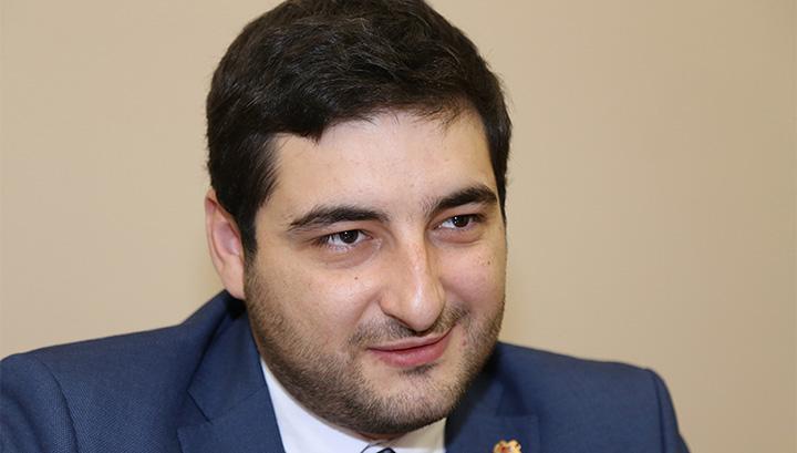 Թալանել են Նիկոլ Փաշինյանի եղբորորդու ավտոմեքենան