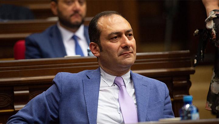 Կադրային դեֆիցիտի և հաճախակի հրաժարականների պատճառը․ «Հրապարակ»