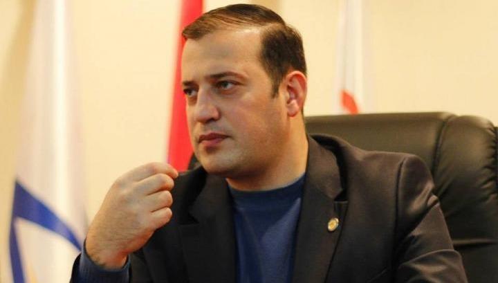 Պետք է հաշվի նստել այն փաստի հետ, որ իշխանությունը հենարան չունի․ կարծիք