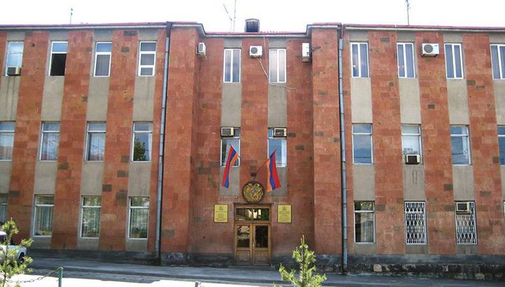 Լիազորությունների չարաշահում՝ կադաստրում և քաղաքապետարանում