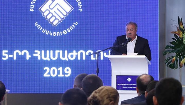 Մանդատի հմայքը․ Ինչո՞ւ Սասուն Միքայելյանը վայր չի դնում այն․ «Ժամանակ»