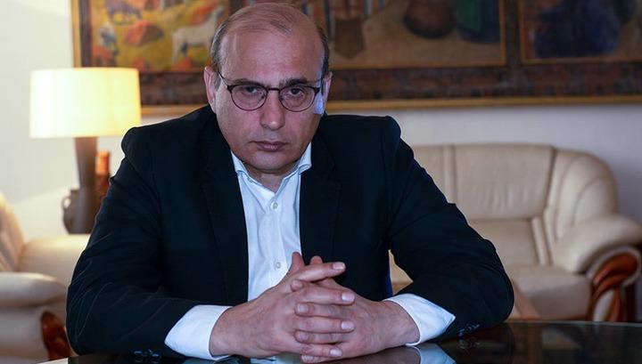 Օլիգարխիկ կենտրոն է ձևավորվում, որի համար Նիկոլը տանիք է․ կարծիք