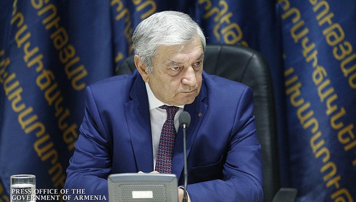 Վանեցյանին և Օսիպյանին կոչում տալու հարցում խախտել են կարգը․ ԱԻ նախարար