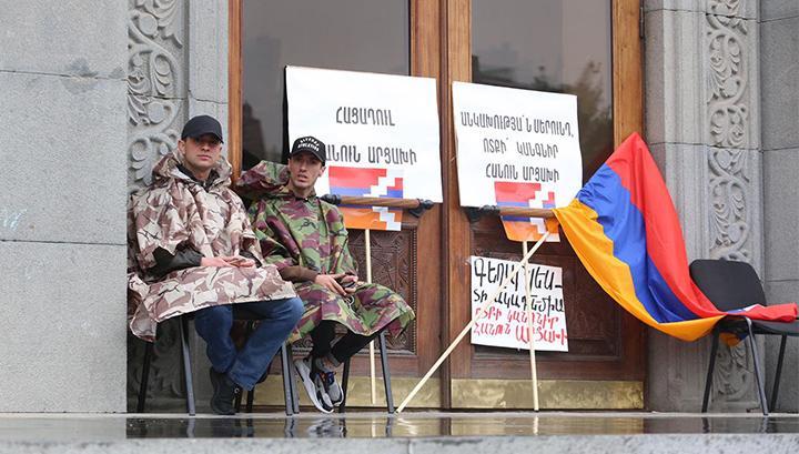 44-օրյա պատերազմի մասնակիցները դադարեցնում են հացադուլը