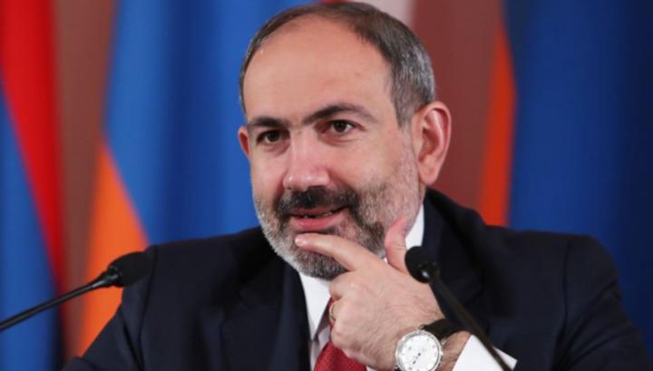 Անընդունելի լեքսիկոն. «Հրապարակ»