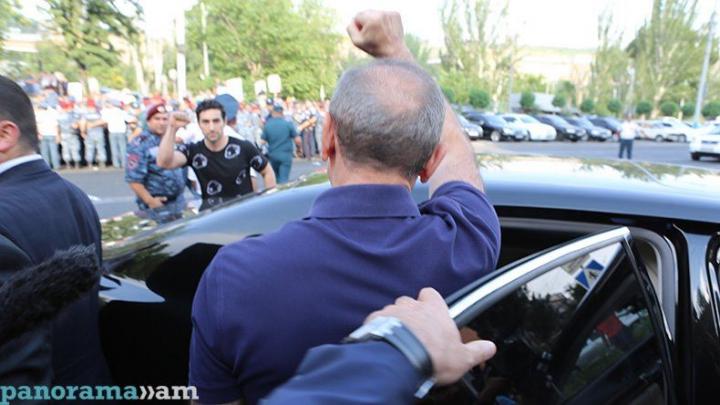 Իշխանությունների վախերը և Ռոբերտ Քոչարյանի կալանավորումը. top-news.am