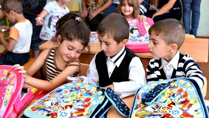 Այս տարի առաջին դասարանցիներին պայուսակներ չեն նվիրի․ «Ժողովուրդ»