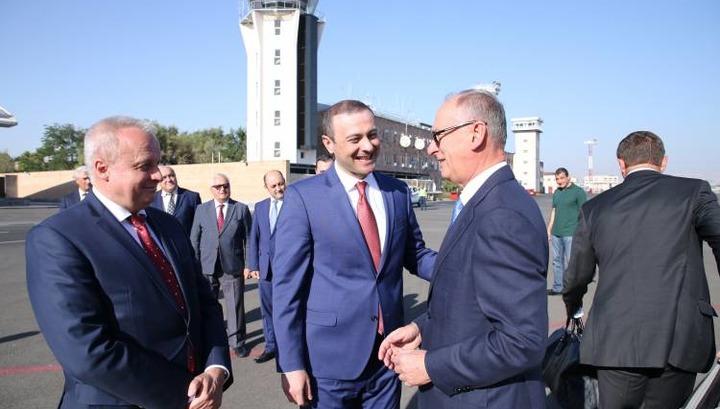 ԱԽ քարտուղարը հակառուսից ռուսամետ է դարձել. «Հրապարակ»