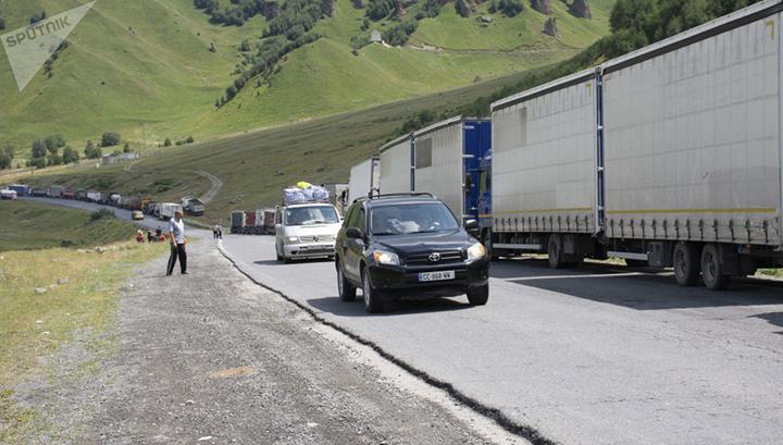 ՌԴ-ի հետ ՀՀ-ին և Վրաստանին կապող ճանապարհով երթևեկությունը կսահմանափակվի