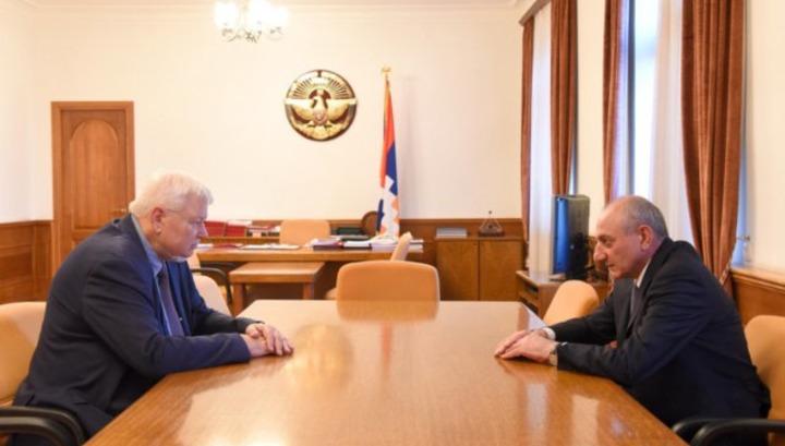 Բակո Սահակյանն ընդունել է Անջեյ Կասպշիկին