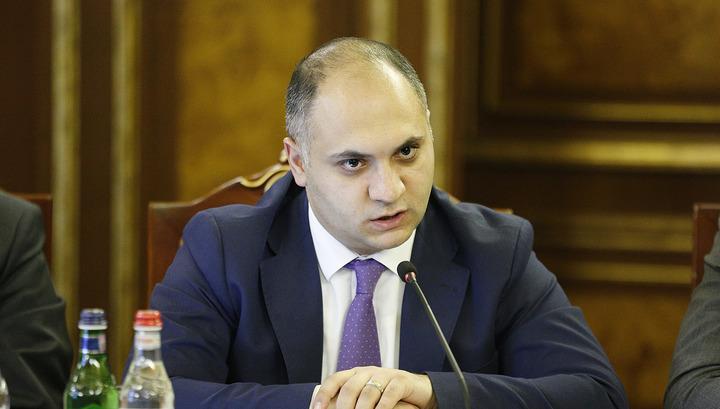 Մրցակցության պաշտպանության պատասխանատուները 1 անձից գնում են կատարել․ 168.am