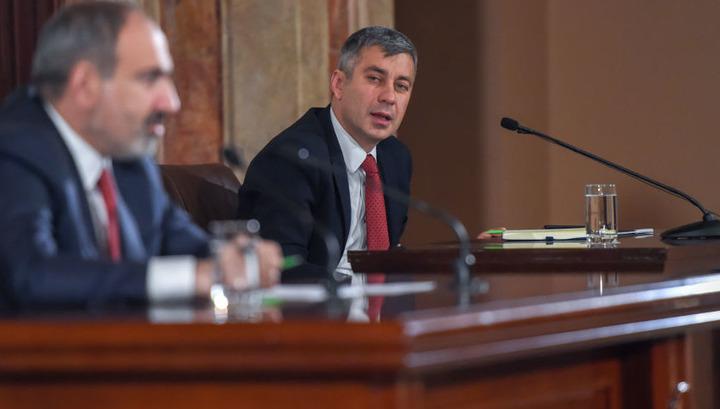 Վարչապետի խոսնակի ահռելի կարողությունը. Politik.am