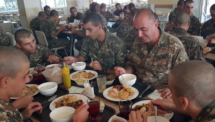 Հանկարծակի ստուգումներ՝ զորամասերի ճաշարաններում