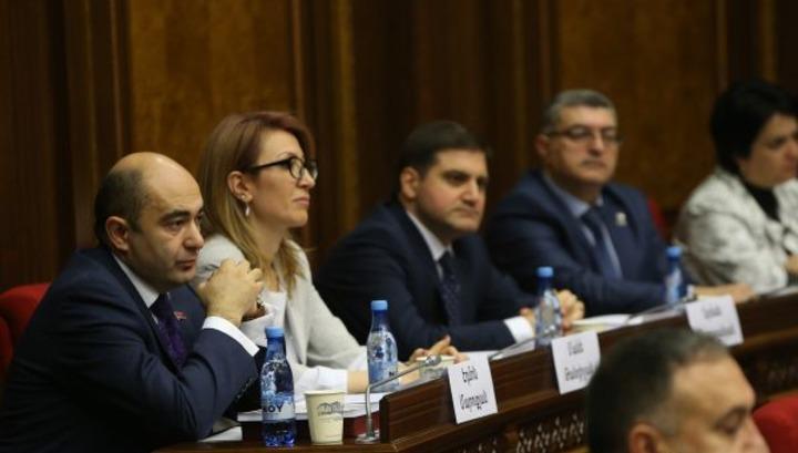 «Լուսավորի» մութ օրերը. «հուդայական» իրավիճակ․ «168 Ժամ»