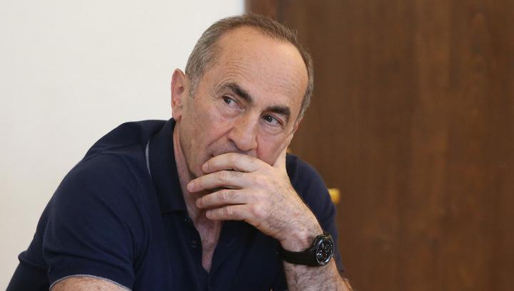 Փորձում են ամեն գնով լուծել Քոչարյանին կալանքի տակ պահելու հարցը․ «Ժողովուրդ»