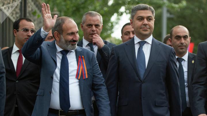 Ինչո՞ւ հրաժարական տվեց Արթուր Վանեցյանը