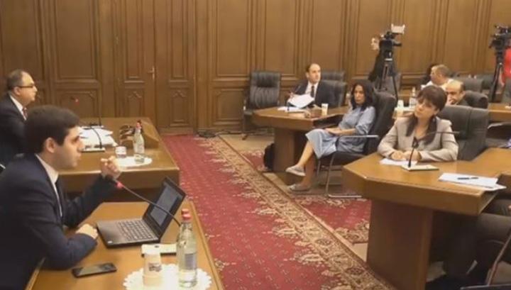 Հանձնաժողովը դրական եզրակացություն է տվել ՍԴ ղեկավարի լիազորությունների դադարեցման համար