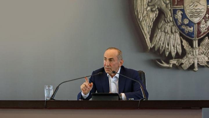 Չես կարող խաղաղության դարաշրջան բացել տարածաշրջանում, եթե չես կարողանում դա անել քո սեփական երկրում․ Ռոբերտ Քոչարյան