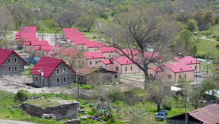 Բերձորի ու Աղավնոյի բնակիչների ունեցվածքը տեղափոխելու համար բեռնափոխադրող մի շարք ընկերություններ մեծ գումարներ են ուզում