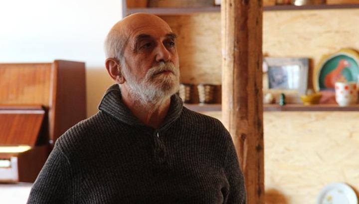 Գուրգեն Խանջյանը Ֆրանսիայի հրապարակ է գնում ու միանում հավաքված մարդկանց․ 168․am