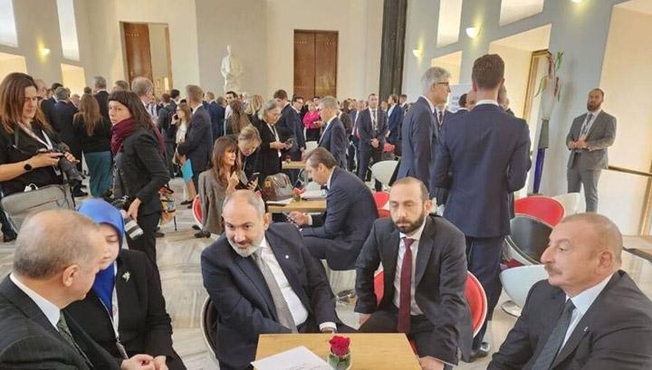 Թուրքիայի նախագահն առաջարկել է Արցախի հարցով քառակողմ հանդիպում, նաև իր մասնակցությամբ