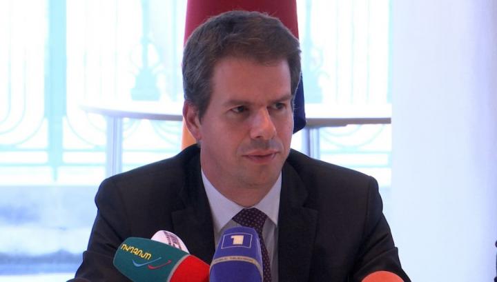 Ջոնաթան Լաքոտնն աջակցություն է հայտնում Արփինե Հովհաննիսյանին