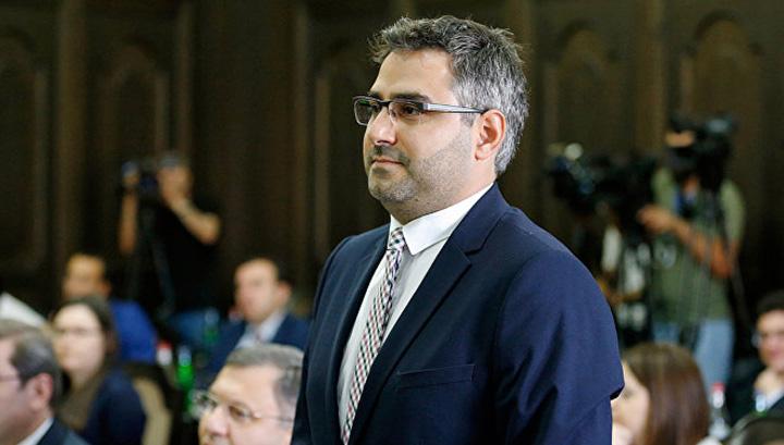 Կադաստրի կոմիտեի ղեկավարը հրաժարական է տվել